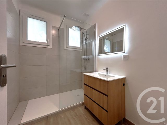 Maison &agrave; louer - 4 pi&egrave;ces - 82,30 m2 - Montpellier - 34 - LANGUEDOC-ROUSSILLON