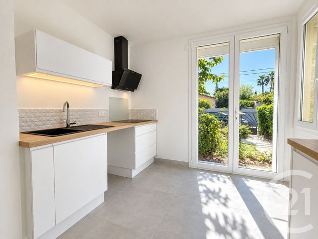 Maison &agrave; louer - 4 pi&egrave;ces - 82,30 m2 - Montpellier - 34 - LANGUEDOC-ROUSSILLON