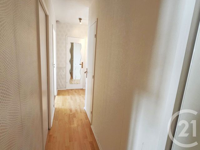 Appartement F3 à vendre - 3 pièces - 60 m2 - Les Ulis - 91 - ILE-DE-FRANCE