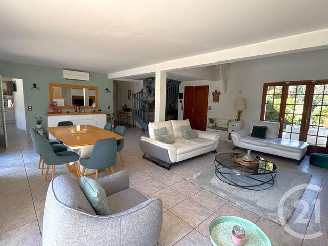 Maison à vendre - 7 pièces - 240 m2 - Morangis - 91 - ILE-DE-FRANCE