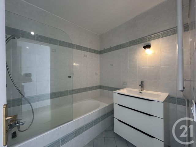 Appartement F3 &agrave; louer - 3 pi&egrave;ces - 63,76 m2 - Orsay - 91 - ILE-DE-FRANCE