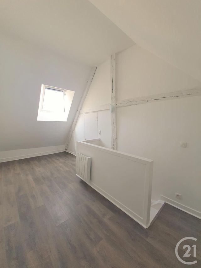 Appartement F2 &agrave; louer - 2 pi&egrave;ces - 25,94 m2 - Arpajon - 91 - ILE-DE-FRANCE