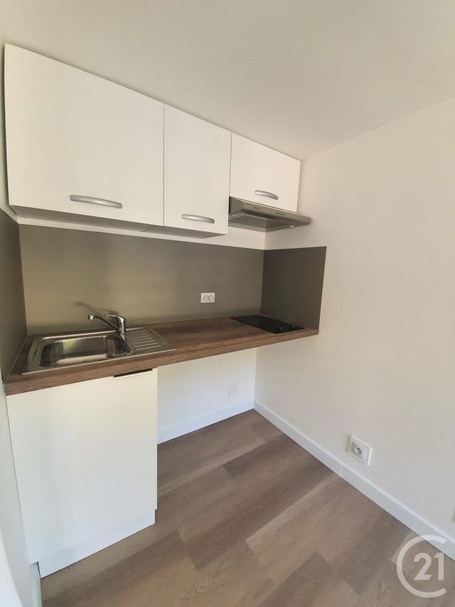 Appartement F2 &agrave; louer - 2 pi&egrave;ces - 25,94 m2 - Arpajon - 91 - ILE-DE-FRANCE