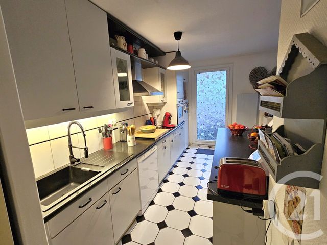 Appartement F4 à vendre - 4 pièces - 79,31 m2 - Villebon Sur Yvette - 91 - ILE-DE-FRANCE