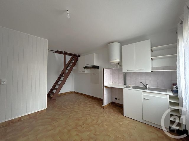 Appartement F1 &agrave; louer - 1 pi&egrave;ce - 19,73 m2 - Villejust - 91 - ILE-DE-FRANCE