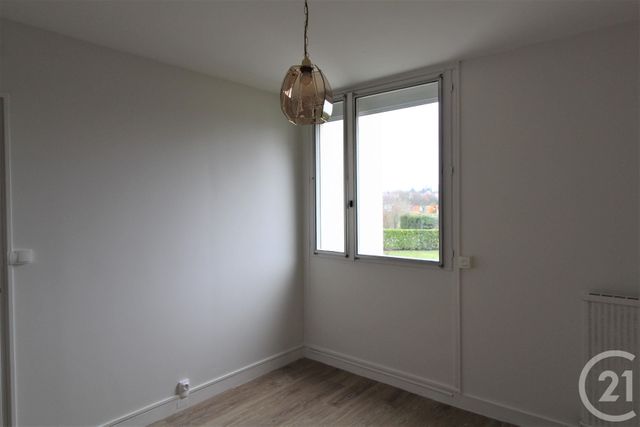 Appartement F3 &agrave; louer - 3 pi&egrave;ces - 66,78 m2 - Ballainvilliers - 91 - ILE-DE-FRANCE