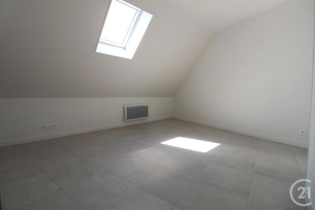 Maison &agrave; louer - 4 pi&egrave;ces - 82,66 m2 - Villebon Sur Yvette - 91 - ILE-DE-FRANCE