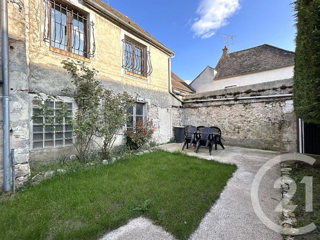 Maison &agrave; louer - 2 pi&egrave;ces - 52 m2 - Le Val St Germain - 91 - ILE-DE-FRANCE