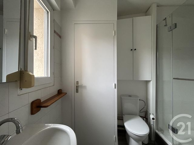 Appartement F1 &agrave; louer - 1 pi&egrave;ce - 29,90 m2 - Montlhery - 91 - ILE-DE-FRANCE