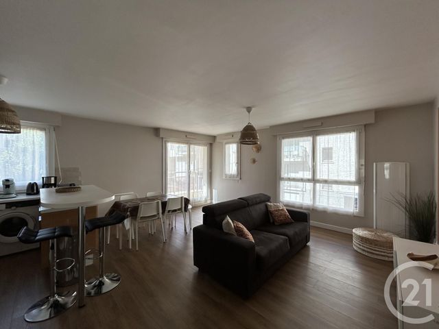 Appartement F3 &agrave; louer - 3 pi&egrave;ces - 63,22 m2 - Massy - 91 - ILE-DE-FRANCE