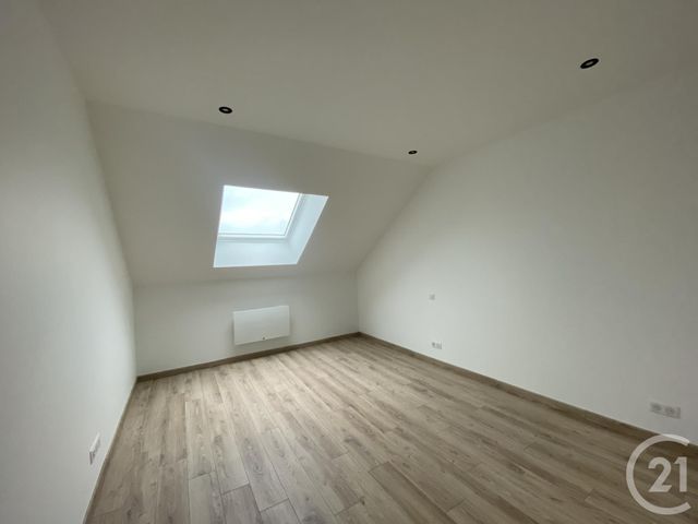 Maison &agrave; louer - 5 pi&egrave;ces - 108,28 m2 - Villejust - 91 - ILE-DE-FRANCE