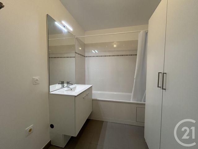 Appartement F2 &agrave; louer - 2 pi&egrave;ces - 41,09 m2 - St Germain Les Arpajon - 91 - ILE-DE-FRANCE