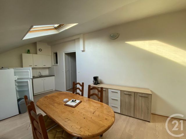 Appartement F2 &agrave; louer - 2 pi&egrave;ces - 41,16 m2 - La Ville Du Bois - 91 - ILE-DE-FRANCE