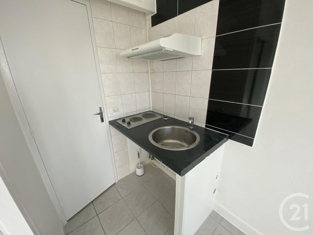 Appartement F1 &agrave; louer - 1 pi&egrave;ce - 13,54 m2 - Orsay - 91 - ILE-DE-FRANCE