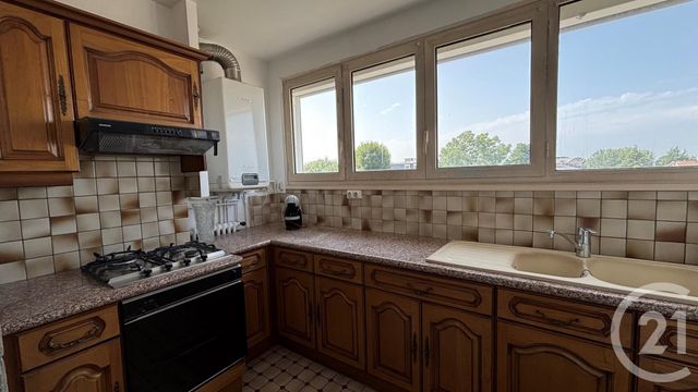 Appartement F2 &agrave; louer - 2 pi&egrave;ces - 40,11 m2 - Ste Genevieve Des Bois - 91 - ILE-DE-FRANCE