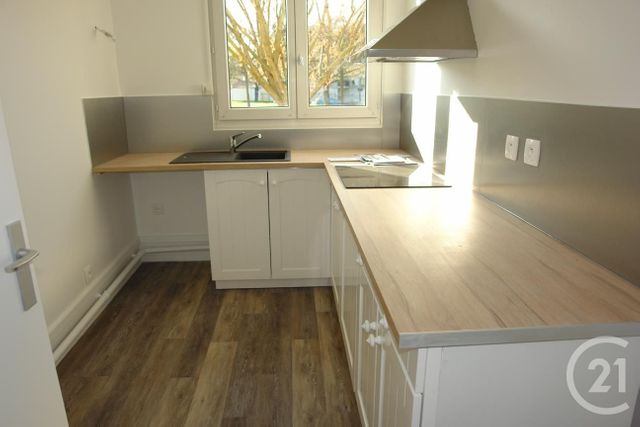 Appartement F2 &agrave; louer - 2 pi&egrave;ces - 47,16 m2 - Chilly Mazarin - 91 - ILE-DE-FRANCE