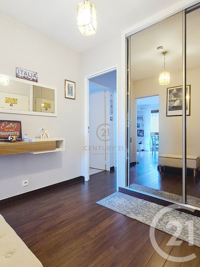 Appartement F3 à vendre - 3 pièces - 66,74 m2 - Torcy - 77 - ILE-DE-FRANCE