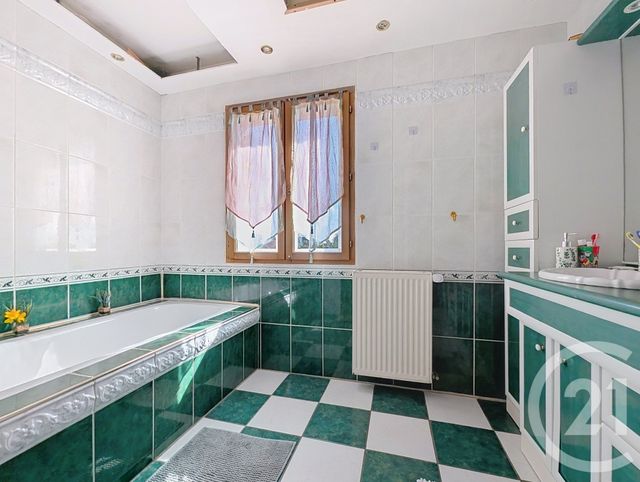 Maison &agrave; vendre - 5 pi&egrave;ces - 117,34 m2 - Collegien - 77 - ILE-DE-FRANCE