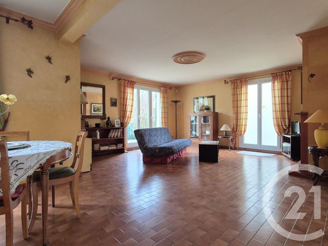 Maison &agrave; vendre - 6 pi&egrave;ces - 115 m2 - Croissy Beaubourg - 77 - ILE-DE-FRANCE