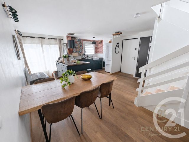 Appartement Triplex &agrave; vendre - 4 pi&egrave;ces - 93,86 m2 - Torcy - 77 - ILE-DE-FRANCE