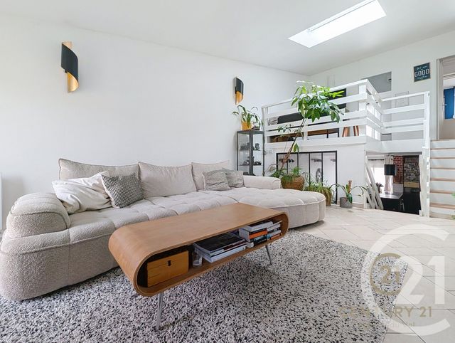 Appartement Triplex &agrave; vendre - 4 pi&egrave;ces - 93,86 m2 - Torcy - 77 - ILE-DE-FRANCE