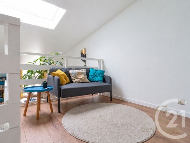 Appartement Triplex &agrave; vendre - 4 pi&egrave;ces - 93,86 m2 - Torcy - 77 - ILE-DE-FRANCE