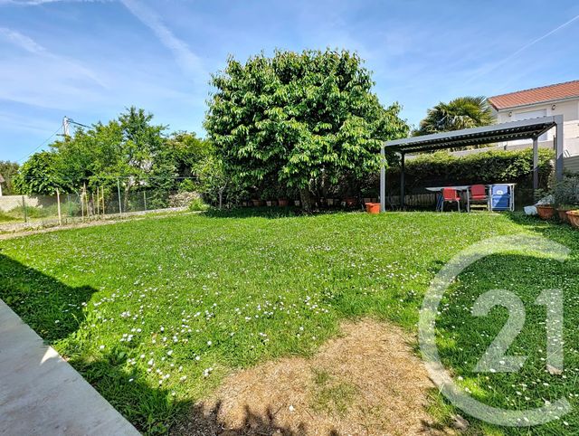 Maison &agrave; vendre - 5 pi&egrave;ces - 131,69 m2 - Roissy En Brie - 77 - ILE-DE-FRANCE