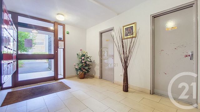 Appartement F3 &agrave; vendre - 3 pi&egrave;ces - 69,22 m2 - Noisiel - 77 - ILE-DE-FRANCE