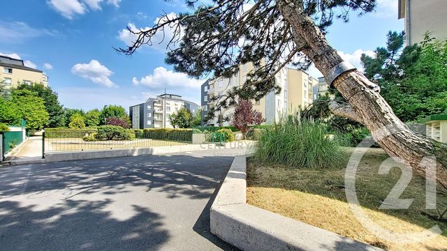 Appartement F3 &agrave; vendre - 3 pi&egrave;ces - 69,22 m2 - Noisiel - 77 - ILE-DE-FRANCE