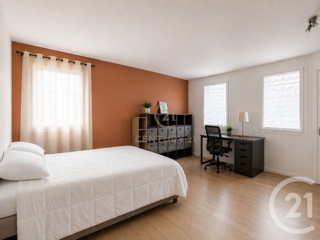 Appartement F4 &agrave; vendre - 3 pi&egrave;ces - 85,78 m2 - Noisiel - 77 - ILE-DE-FRANCE