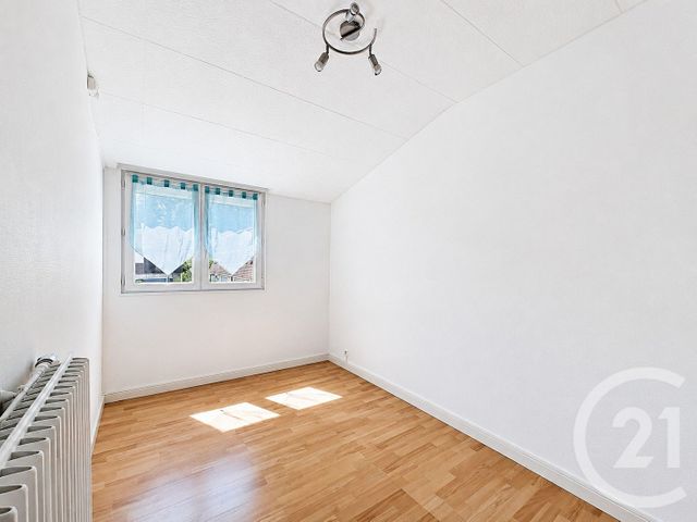 Maison &agrave; vendre - 4 pi&egrave;ces - 76,31 m2 - Noisiel - 77 - ILE-DE-FRANCE