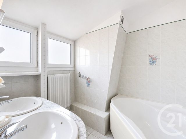 Maison &agrave; vendre - 4 pi&egrave;ces - 76,31 m2 - Noisiel - 77 - ILE-DE-FRANCE