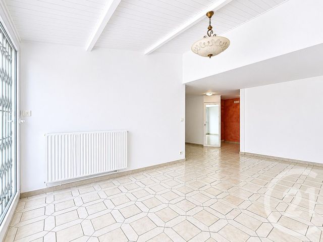 Maison &agrave; vendre - 4 pi&egrave;ces - 76,31 m2 - Noisiel - 77 - ILE-DE-FRANCE
