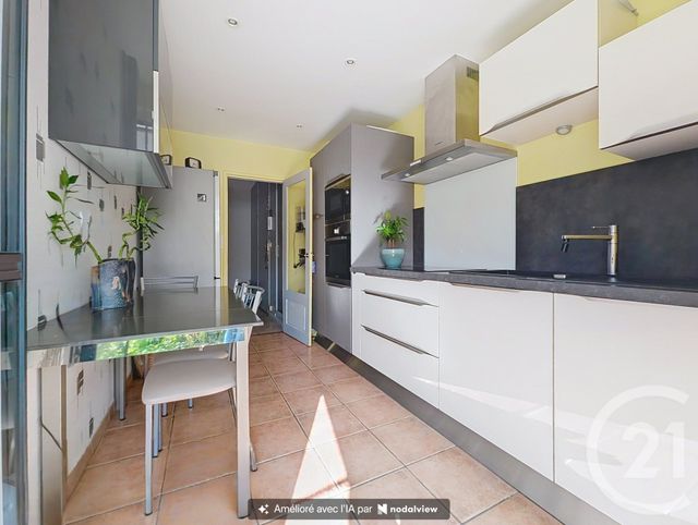Appartement F4 &agrave; vendre - 4 pi&egrave;ces - 84,52 m2 - Torcy - 77 - ILE-DE-FRANCE