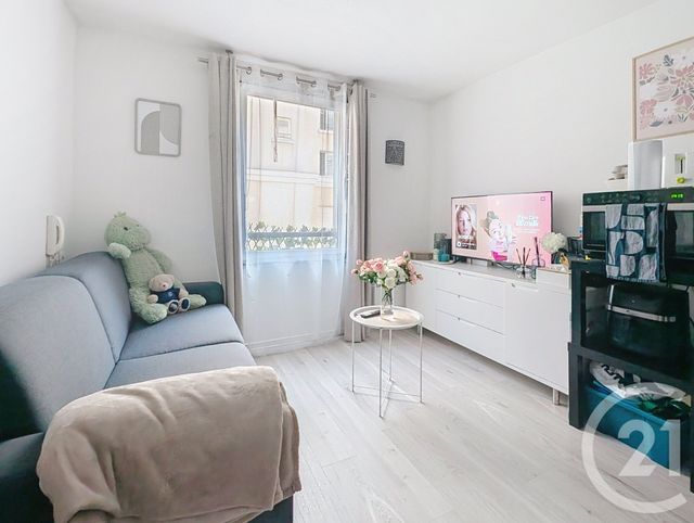 Appartement Studio &agrave; vendre - 1 pi&egrave;ce - 18,76 m2 - Bussy St Georges - 77 - ILE-DE-FRANCE