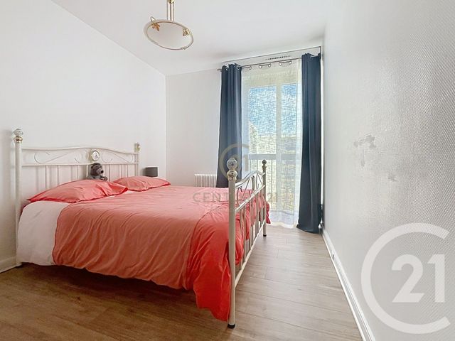 Appartement F4 &agrave; vendre - 4 pi&egrave;ces - 84,65 m2 - Torcy - 77 - ILE-DE-FRANCE