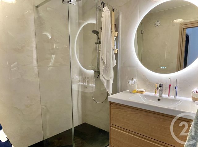 Appartement F3 à vendre - 3 pièces - 68,48 m2 - Menton - 06 - PROVENCE-ALPES-COTE-D-AZUR