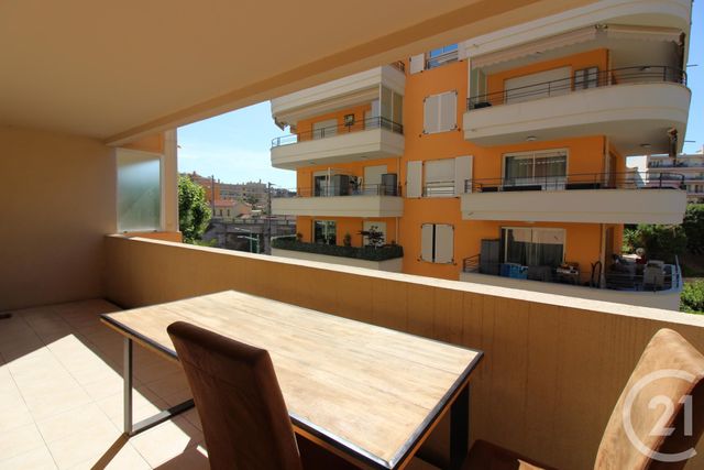 Appartement F2 &agrave; vendre - 2 pi&egrave;ces - 52,25 m2 - Menton - 06 - PROVENCE-ALPES-COTE-D-AZUR