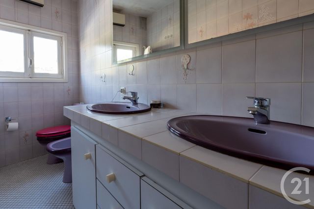 Maison à vendre - 5 pièces - 118 m2 - Menton - 06 - PROVENCE-ALPES-COTE-D-AZUR