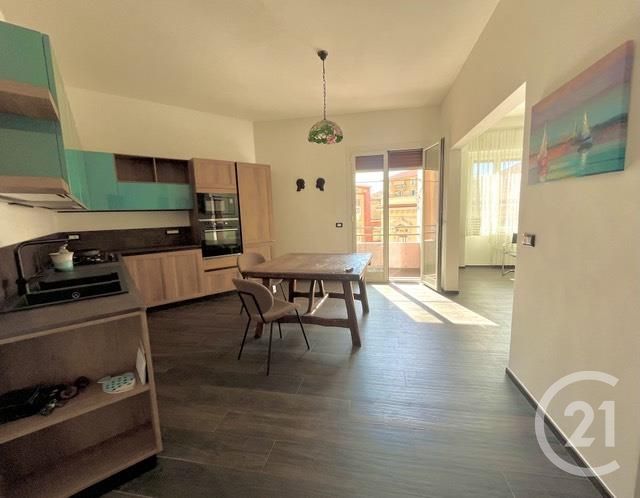 Appartement F4 &agrave; vendre - 4 pi&egrave;ces - 98 m2 - Menton - 06 - PROVENCE-ALPES-COTE-D-AZUR