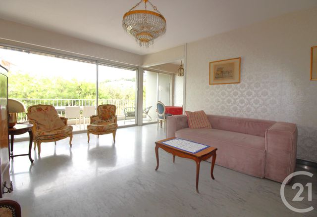 Appartement F3 à vendre - 3 pièces - 74 m2 - Menton - 06 - PROVENCE-ALPES-COTE-D-AZUR