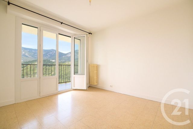 Appartement F4 &agrave; vendre - 4 pi&egrave;ces - 76,26 m2 - Menton - 06 - PROVENCE-ALPES-COTE-D-AZUR