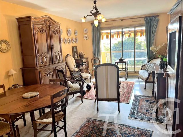 Appartement F3 à vendre - 3 pièces - 66,40 m2 - Menton - 06 - PROVENCE-ALPES-COTE-D-AZUR