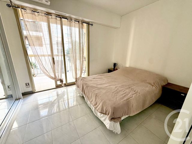 Appartement F2 &agrave; vendre - 2 pi&egrave;ces - 54,80 m2 - Menton - 06 - PROVENCE-ALPES-COTE-D-AZUR