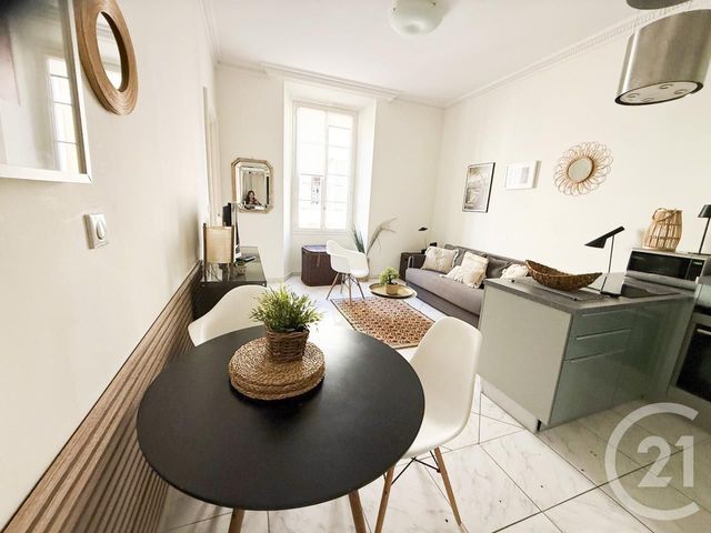 Appartement &agrave; vendre - 2 pi&egrave;ces - 42 m2 - Menton - 06 - PROVENCE-ALPES-COTE-D-AZUR