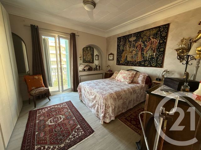 Appartement F2 &agrave; vendre - 2 pi&egrave;ces - 77,03 m2 - Menton - 06 - PROVENCE-ALPES-COTE-D-AZUR