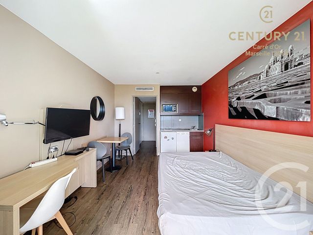 Appartement Chambre &agrave; vendre - 1 pi&egrave;ce - 20,10 m2 - Marseille - 13008 - PROVENCE-ALPES-COTE-D-AZUR