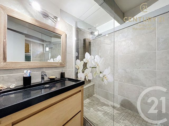 Appartement F4 &agrave; vendre - 4 pi&egrave;ces - 78,43 m2 - Marseille - 13007 - PROVENCE-ALPES-COTE-D-AZUR