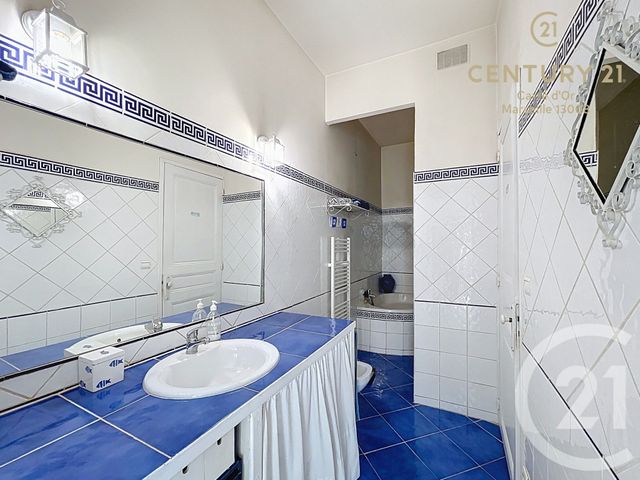 Appartement F3 à vendre - 3 pièces - 68,90 m2 - Marseille - 13008 - PROVENCE-ALPES-COTE-D-AZUR