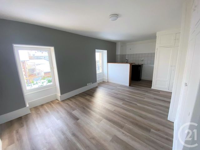 Appartement Studio à louer - 1 pièce - 20 m2 - Argentan - 61 - BASSE-NORMANDIE